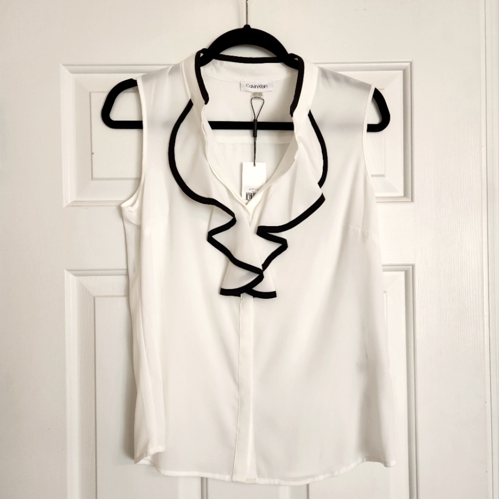 Calvin Klein Women's White Button Up Sleeveless Top
